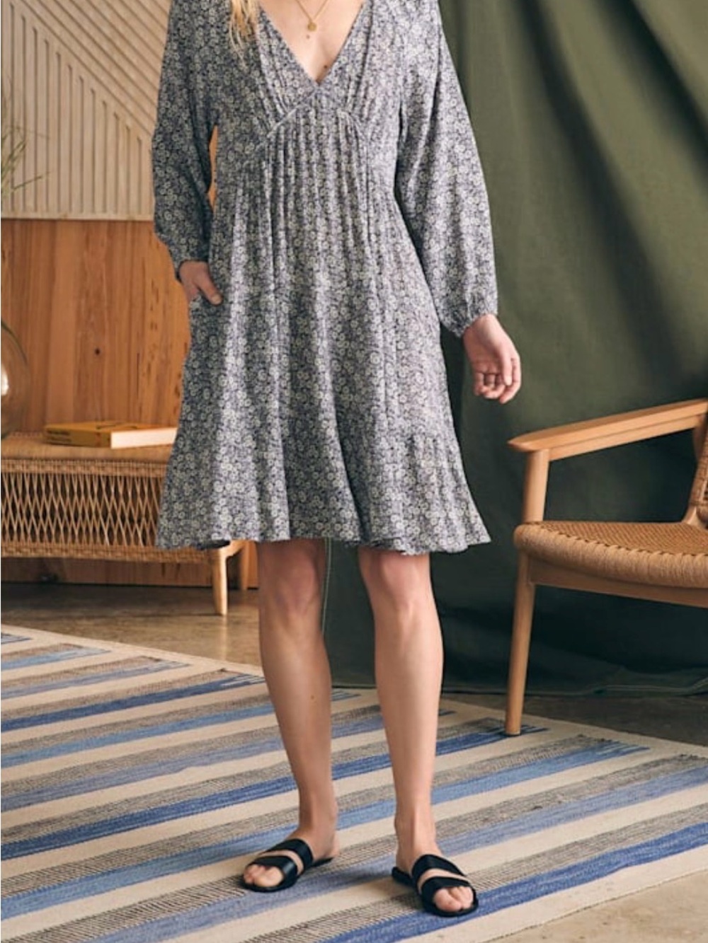Floral V-Neck Long Sleeve Faherty Dress - Gray